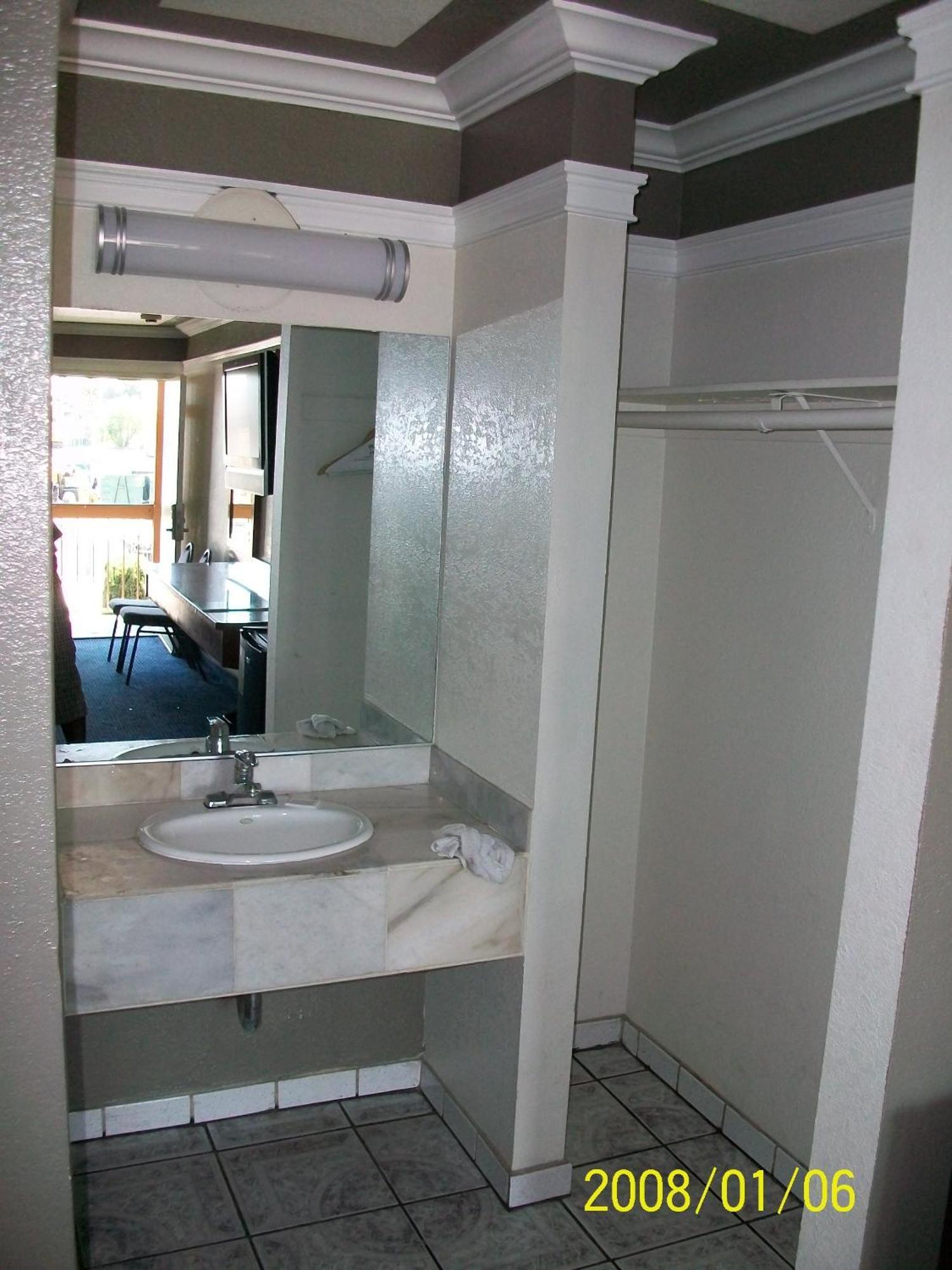 Rodeway Inn Commerce - Los Angeles Quarto foto